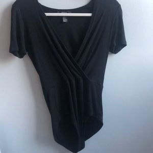 Basic short sleeved bodysuit
